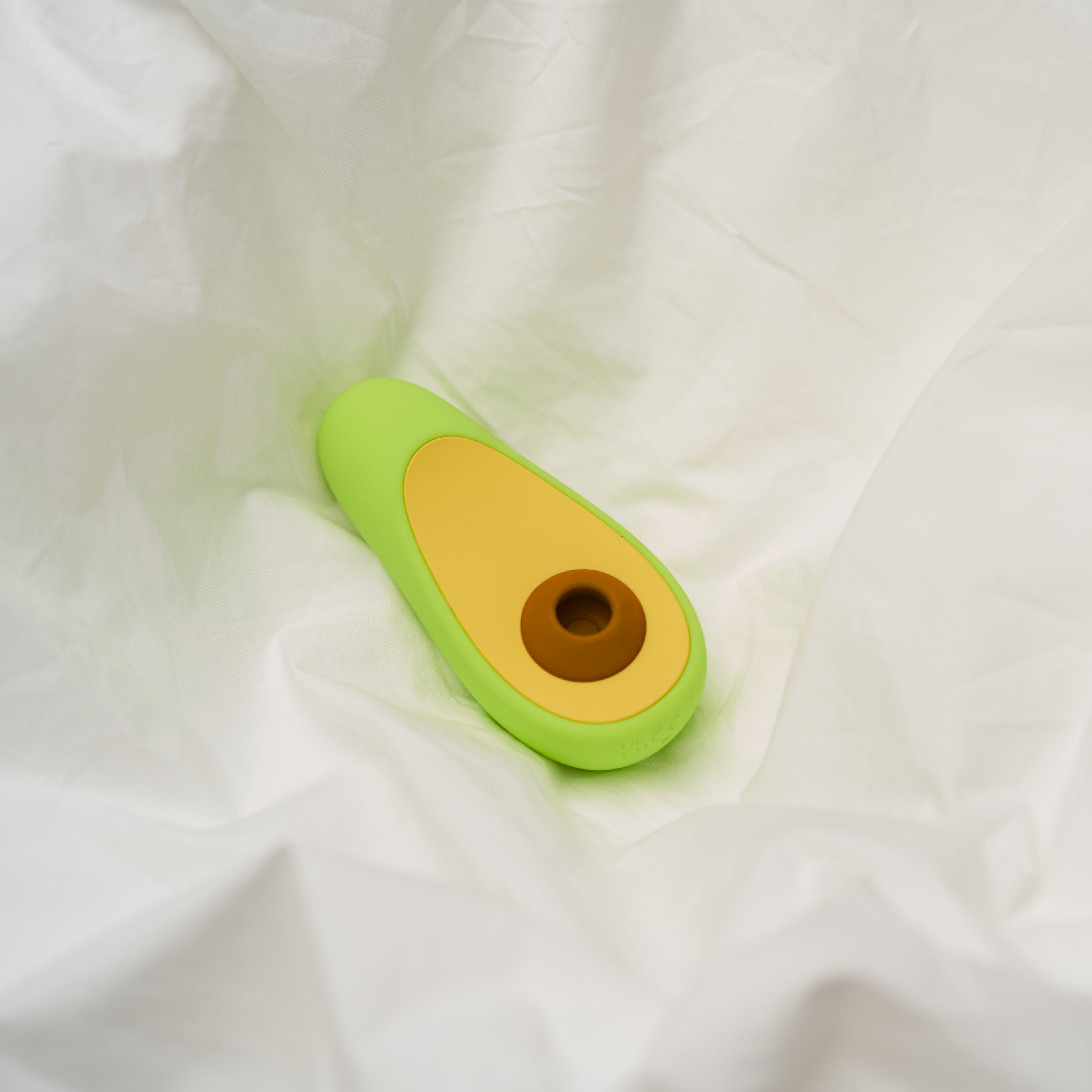 Avo clitoral massager — charging